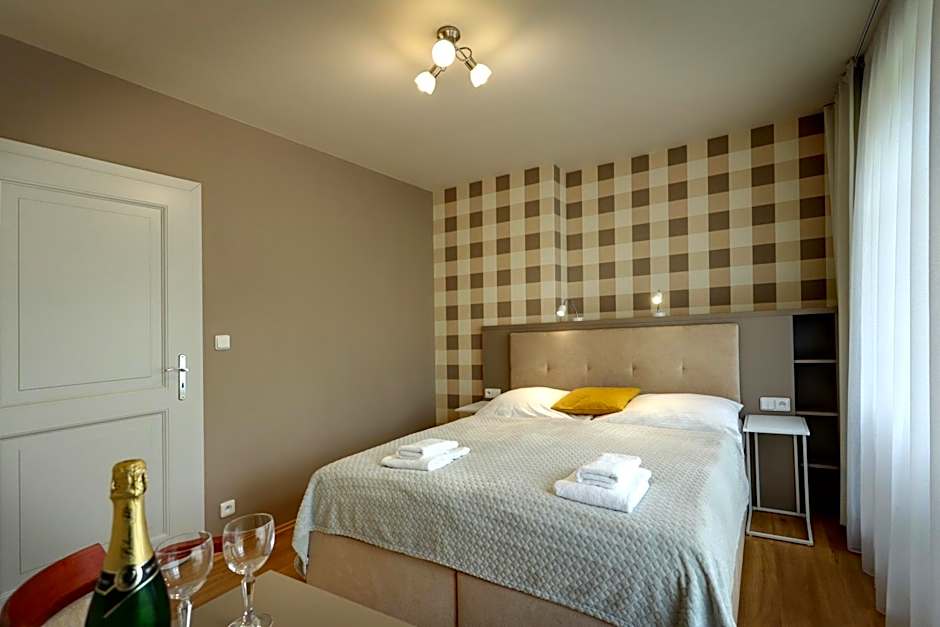 APARTMÁNY ADAM