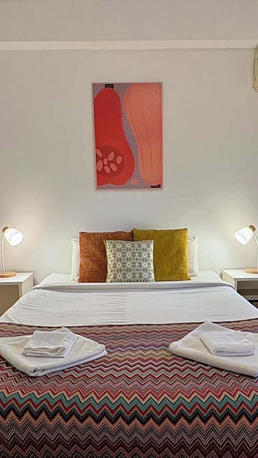 Holiday House Kata & Karon Phuket Hotel