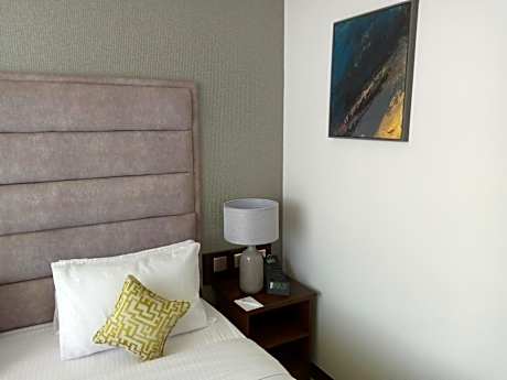 Standard King Room - Wheelchair Accessible