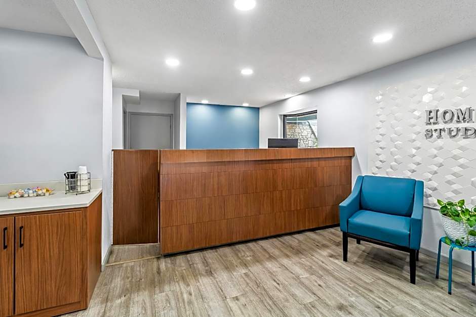 HomeTowne Studios Florence, KY-Cincinnati Airport