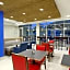 Holiday Inn Express & Suites COLUMBUS NORTH