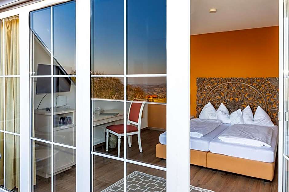 Winzerhotel am GUT MOSER