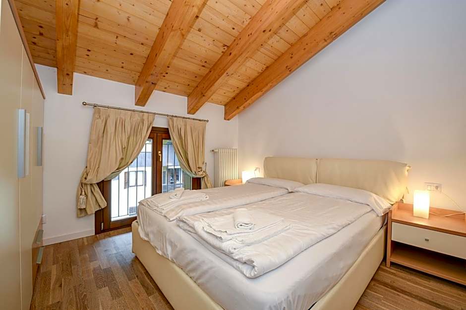 Residence Rta La Rosa delle Dolomiti