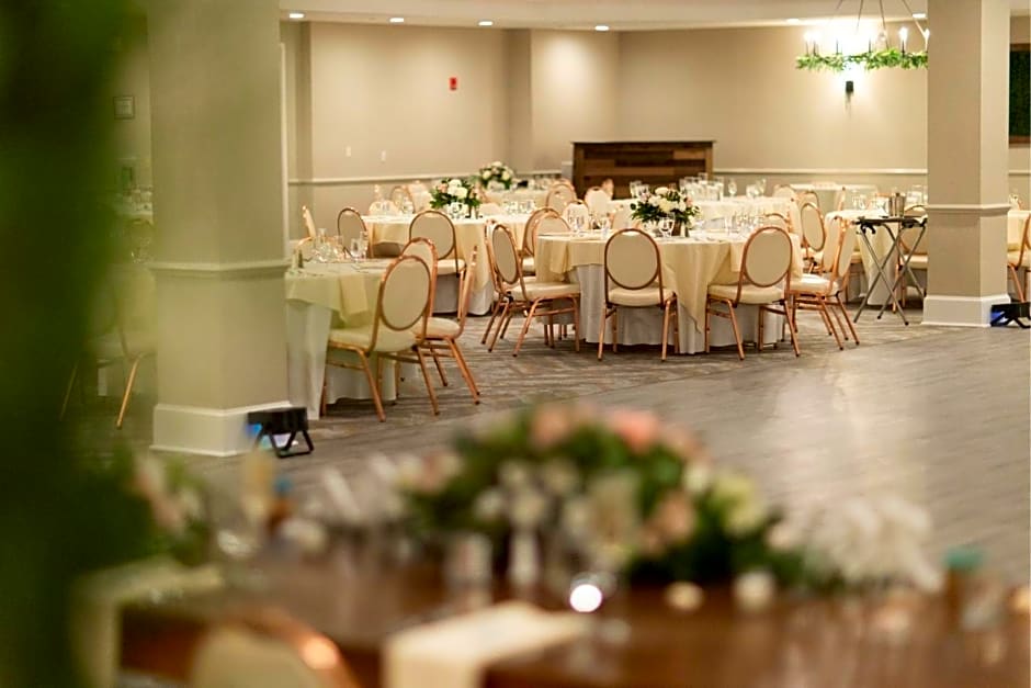 Holiday Inn Manahawkin/Long Beach Island Hotel By IHG