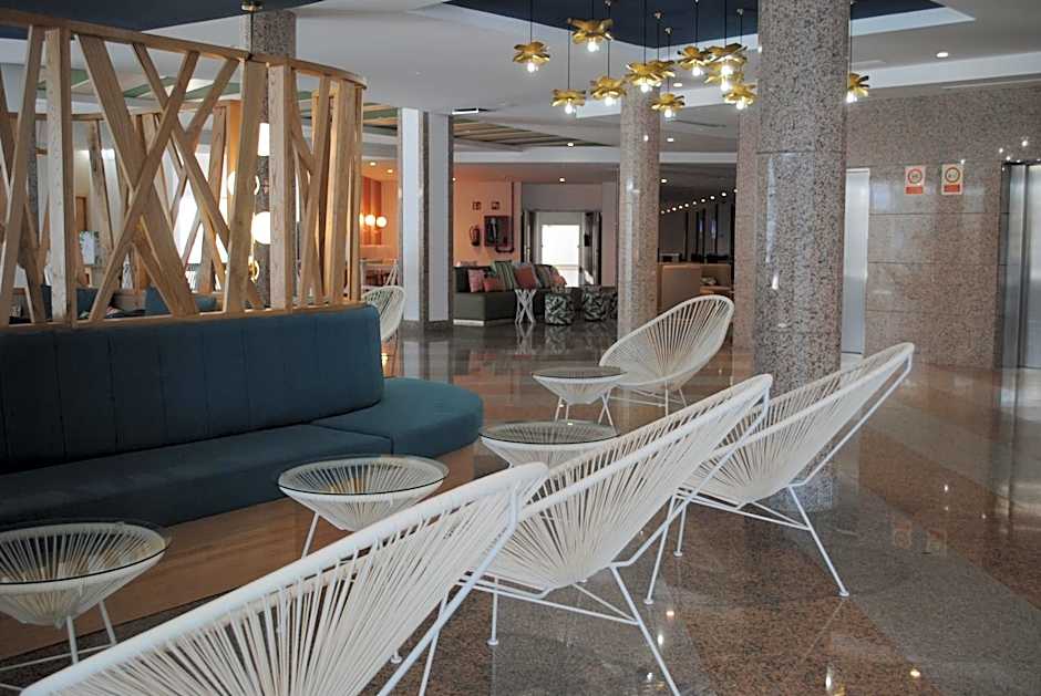 Gara Suites Golf & Spa