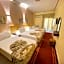 Shady Hotel Luxor