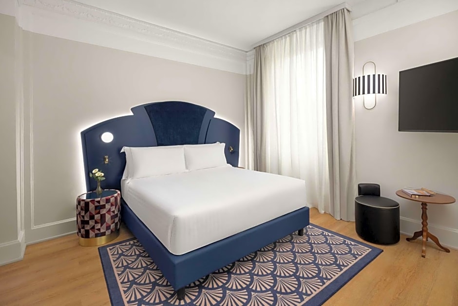 Anglo American Hotel Florence, Curio Collection by Hilton