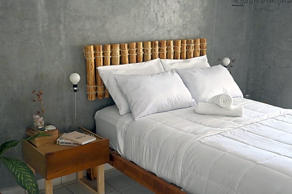 Desert Heart Hostel