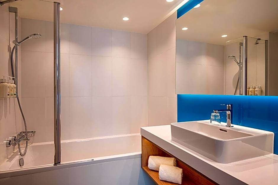Holiday Inn Express & Suites Gent By IHG