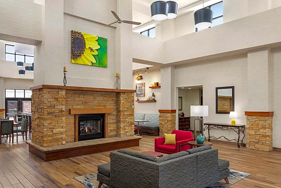 Hampton Inn By Hilton & Suites Springfield