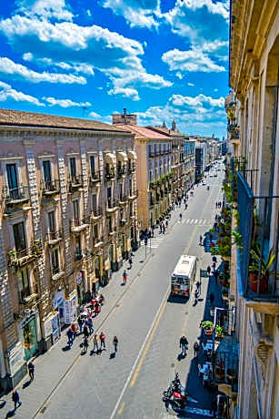 The Artist's Home Catania Centro
