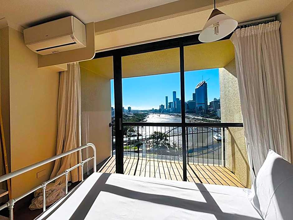 River Plaza Apartments Brisbane Southbank