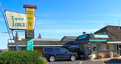 Topaz Lodge