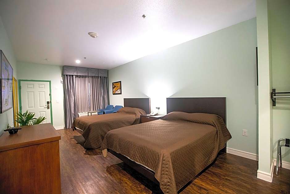 Photo 1 of 6 of Double Room