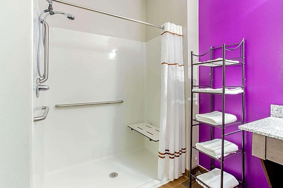 La Quinta Inn & Suites by Wyndham Springfield