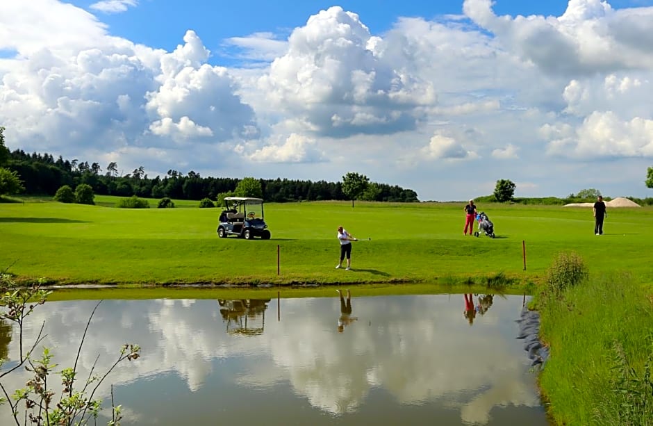 Apartments Golfpark Schlossgut Sickendorf