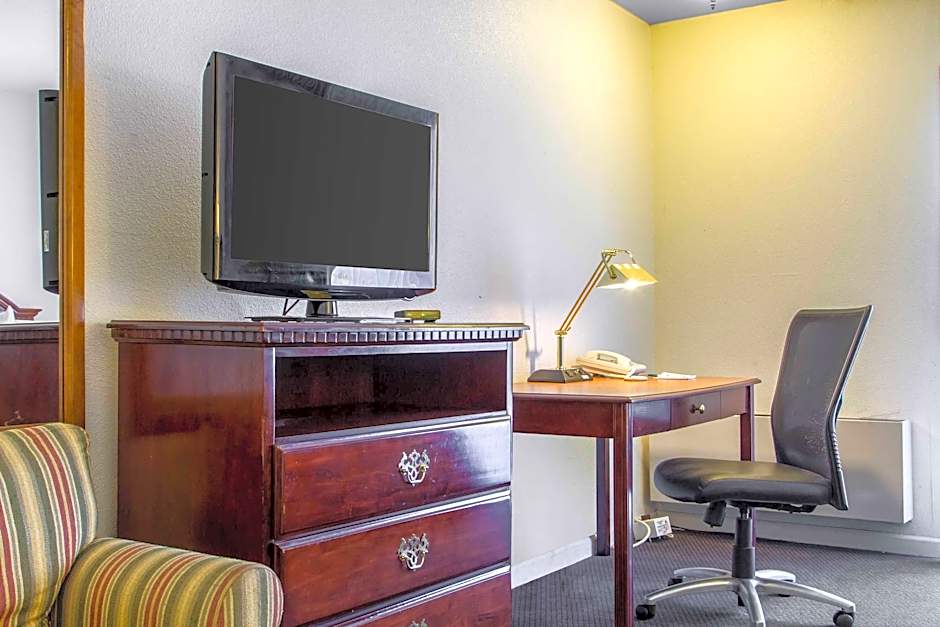 Quality Inn & Suites South San Jose / Morgan Hill