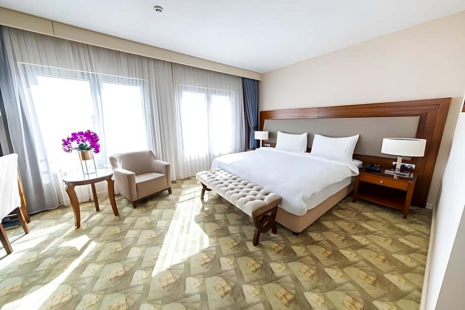 Miracle Istanbul Airport Hotel & Spa