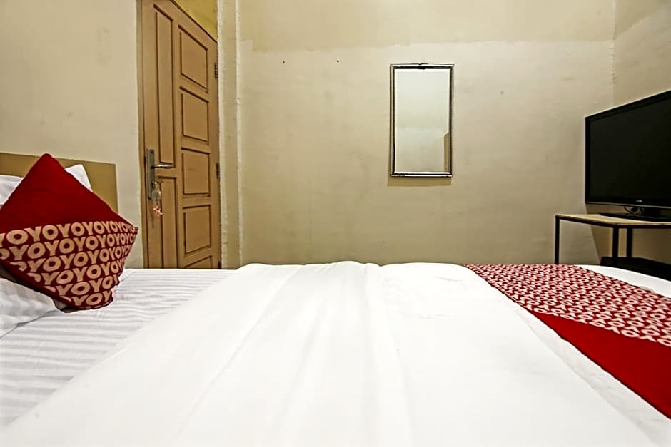 OYO Life 91268 Homestay Bu Erma Syariah
