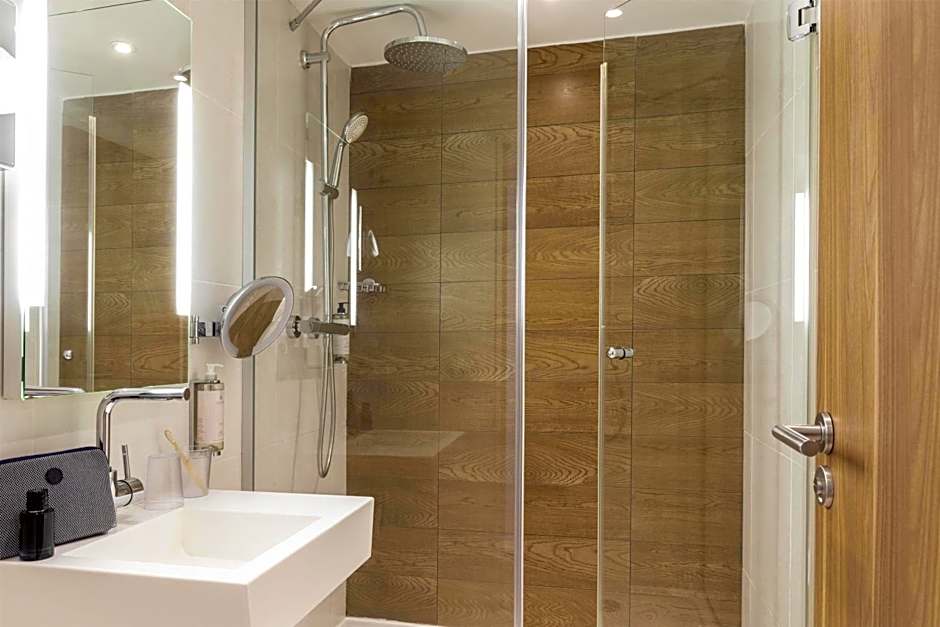 Best Western Plus 61 Paris Nation Hotel