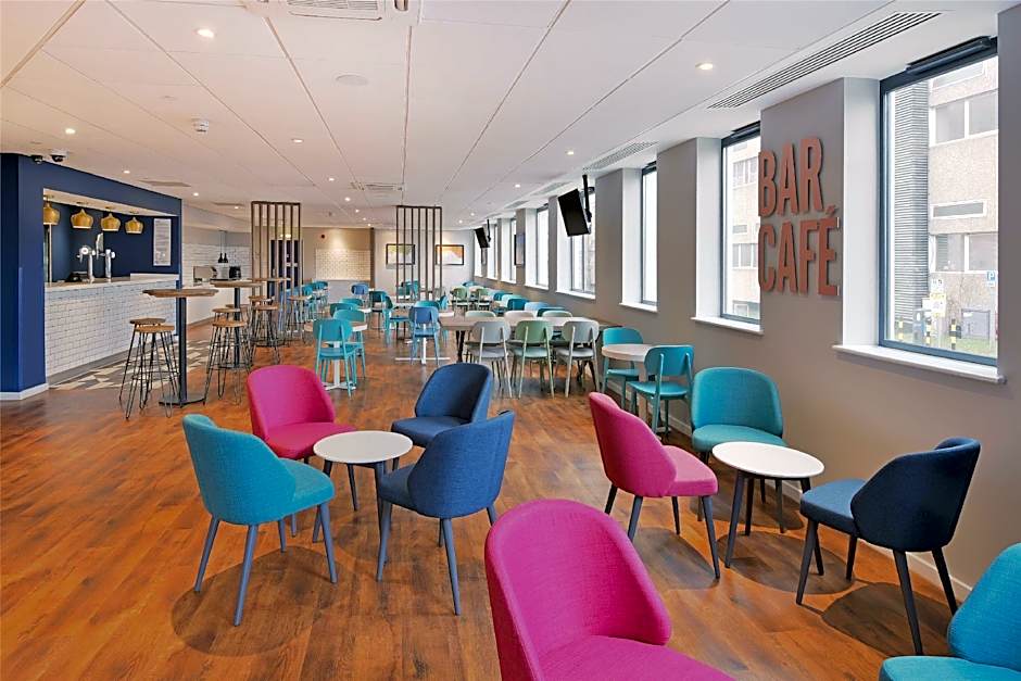 Travelodge Woking Central