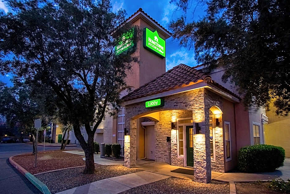 Hometowne Studios Phoenix - Dunlap Ave – Phoenix, AZ