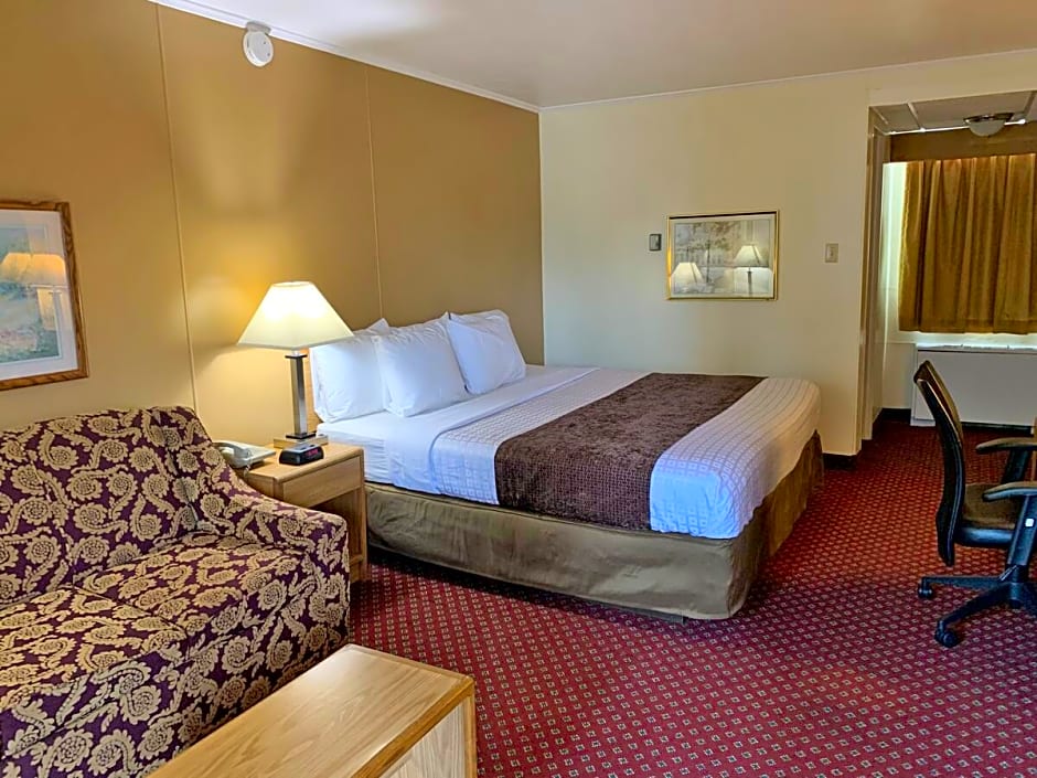 Red Carpet Inn & Suites Ebensburg