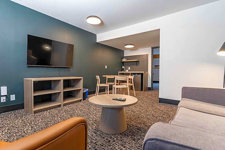 Northwinds Hotel Revelstoke