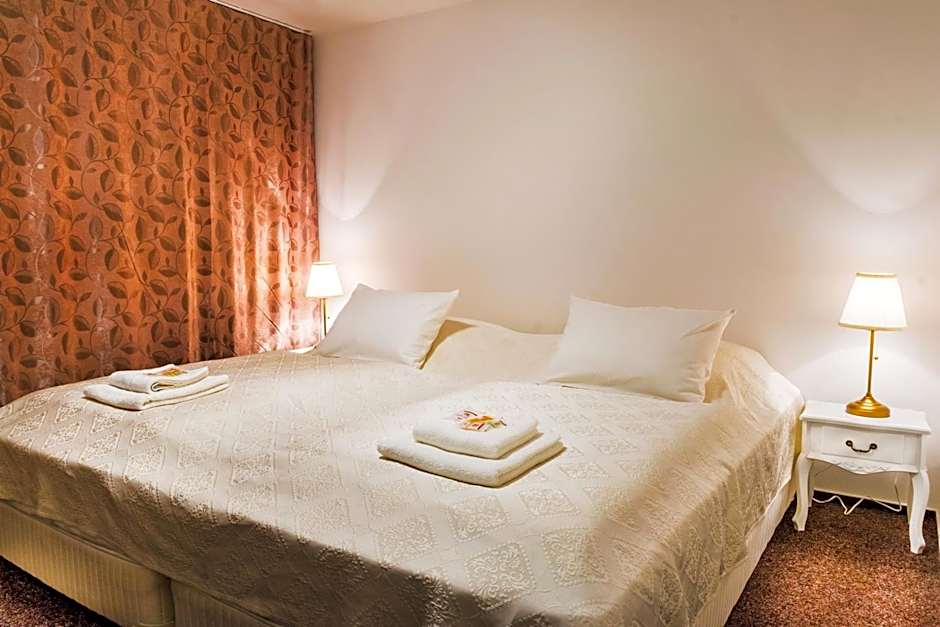 VILLA CENTRUM APARTMÁNY s RAŇAJKAMI A SAUNOU