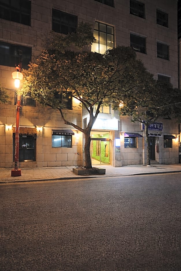 Hotel Busan Station 102
