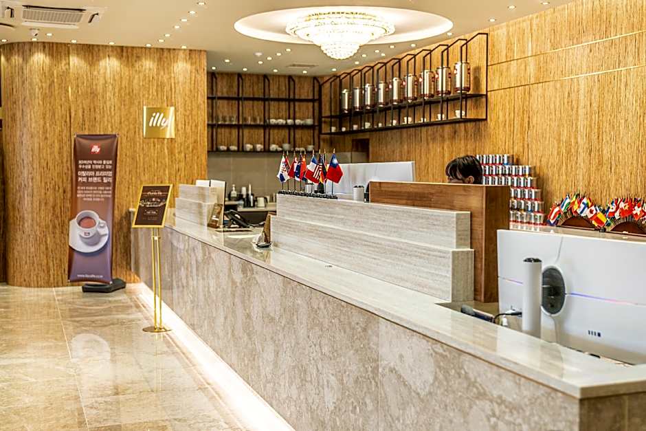 Hotel The Grang Seogwipo