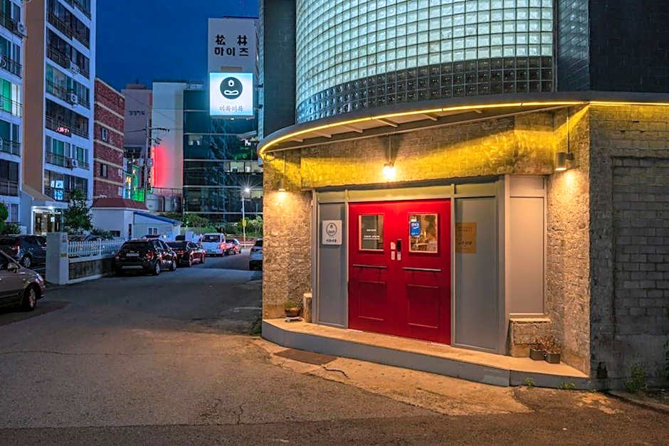 Mireuk Mireuk Beer Hostel