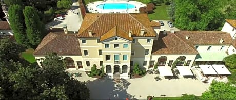 Best Western Plus Hotel Villa Tacchi