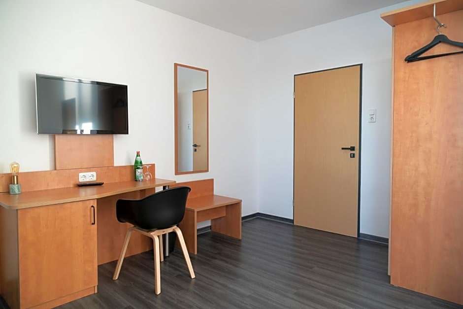 Hotel Rheinpromenade8