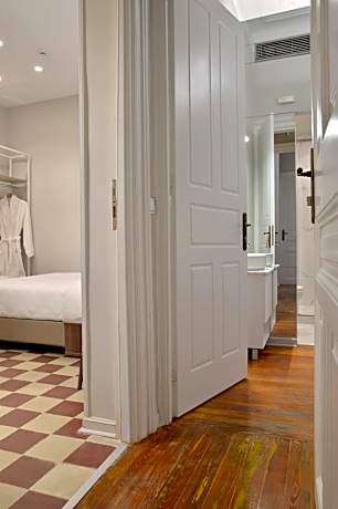 Superior Family Room