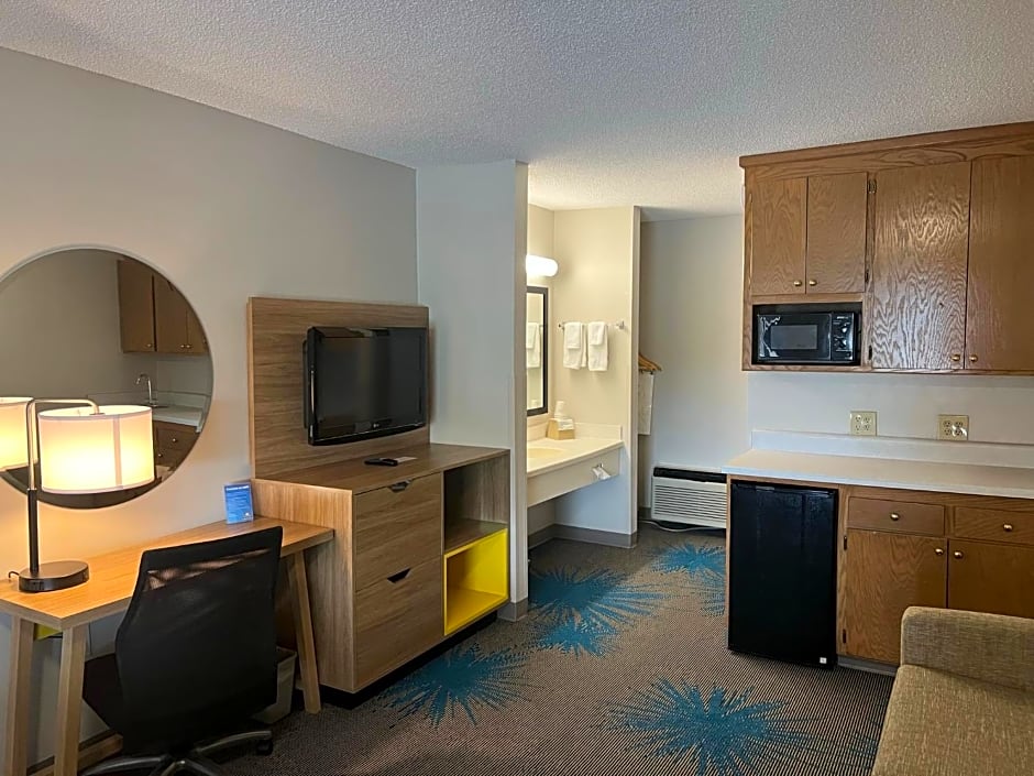 Days Inn by Wyndham Valdosta I-75