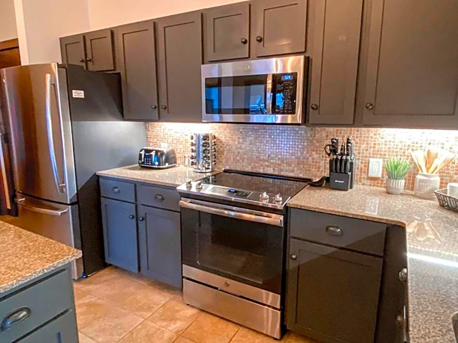 Remodeled Ski In-Out - 305 Soaring Eagle - Luxury!