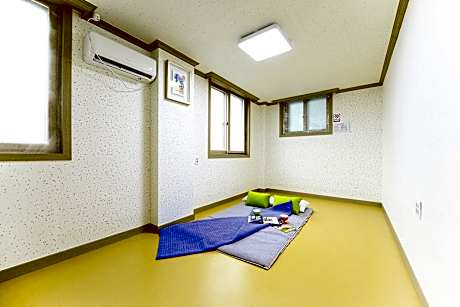 Jeonju Romantic Era Guesthouse