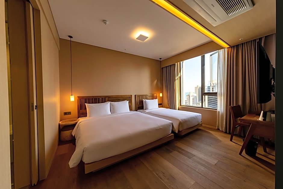 Hound Hotel Haeundae Signature