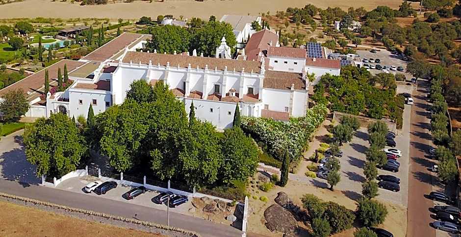 Convento do Espinheiro, Historic Hotel & Spa