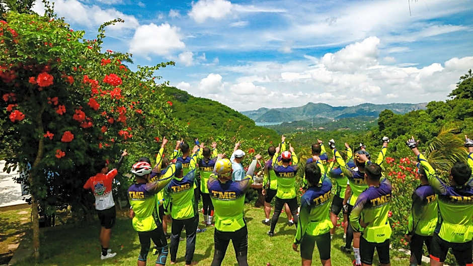 Ara Artati Lombok bungalows and Restaurant