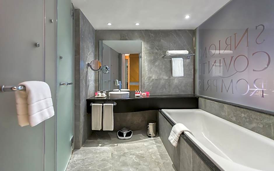 Mövenpick Hotel du Lac Tunis