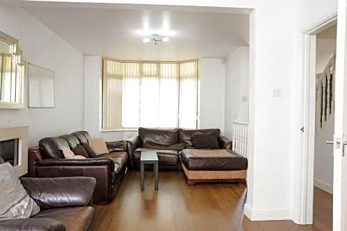 Coventry Deluxe Rooms