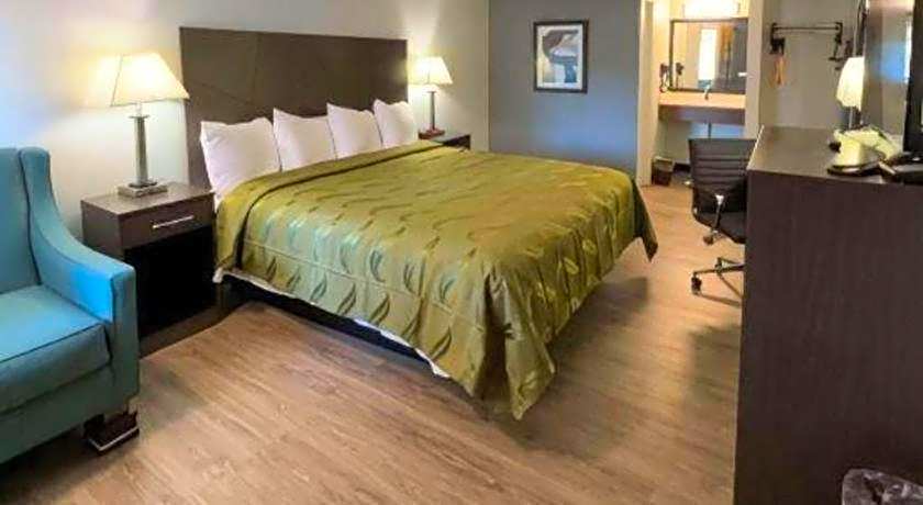 Quality Inn & Suites Columbus West