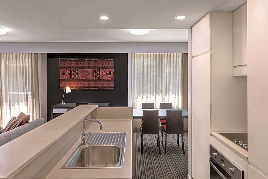 Adina Apartment Hotel Darwin Waterfront