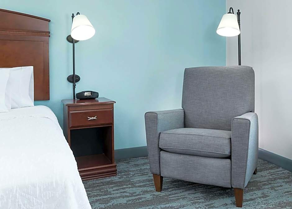 Hampton Inn By Hilton & Suites Rochester-North