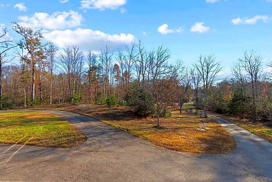 Luxury Mansion near WashingtonDC BnB