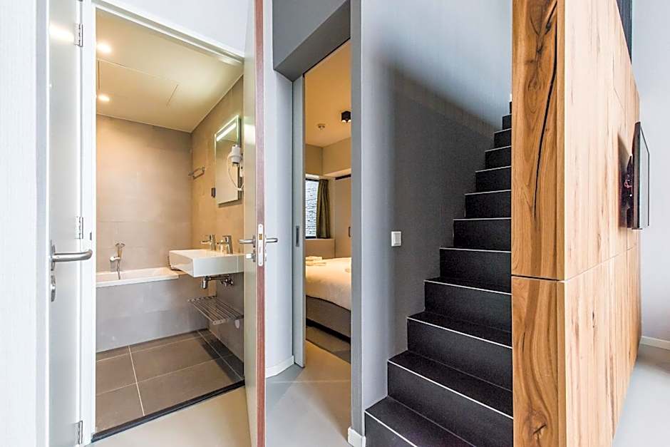 YAYS Amsterdam East by Numa