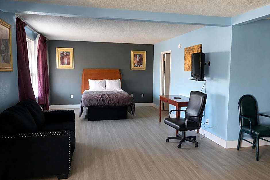 Blue Way Inn & Suites Wichita East