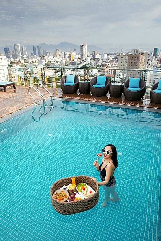 KOVA DIAMOND HOTEL DA NANG
